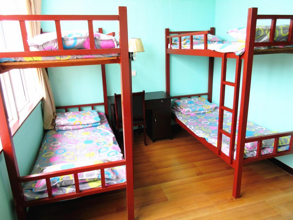 25°C Four Season Youth Hostel Thanh Đảo Phòng bức ảnh